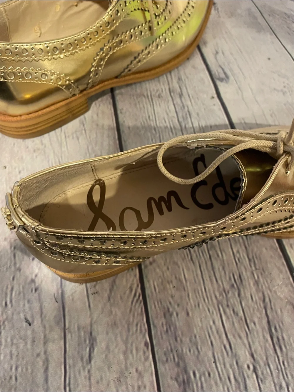 Sam Edelman Women Gold Metallic Wingtip Oxfords Sz 6